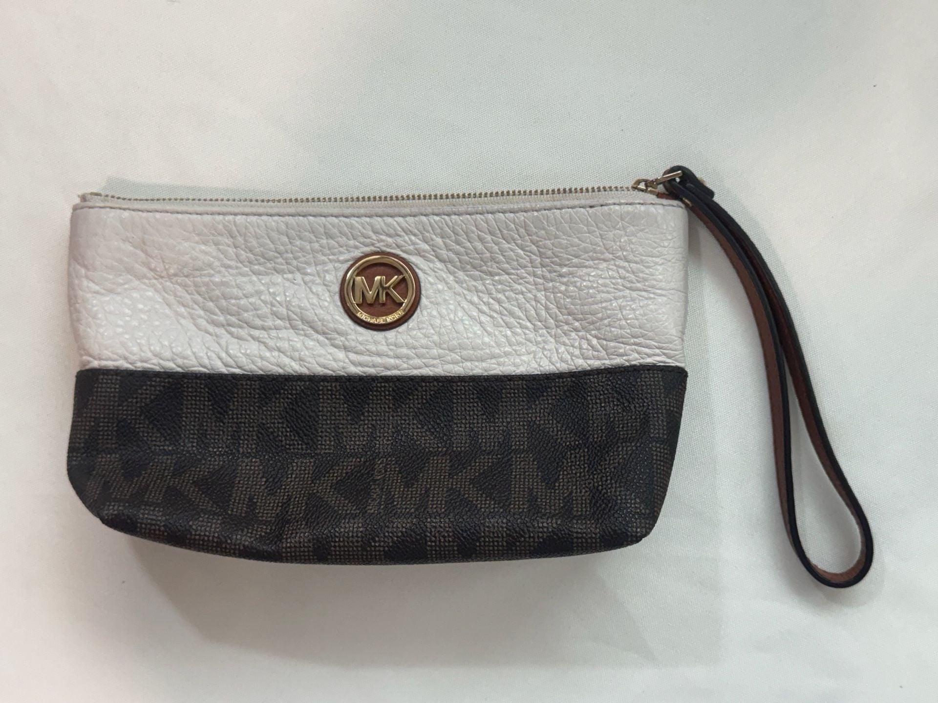 Michael Kors Signature Logo Brown White Leather Wristlet Clutch 2