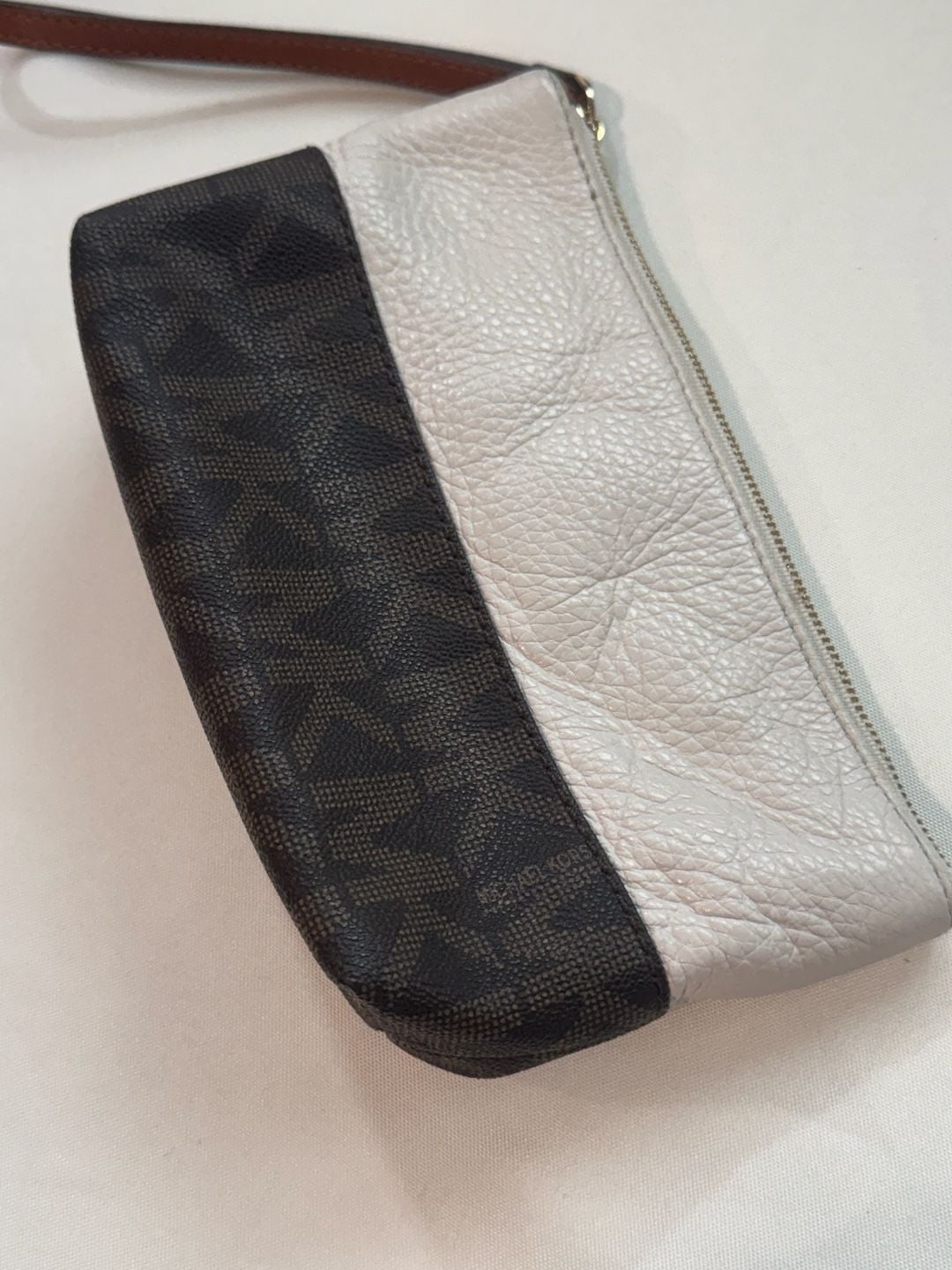 Michael Kors Signature Logo Brown White Leather Wristlet Clutch 3