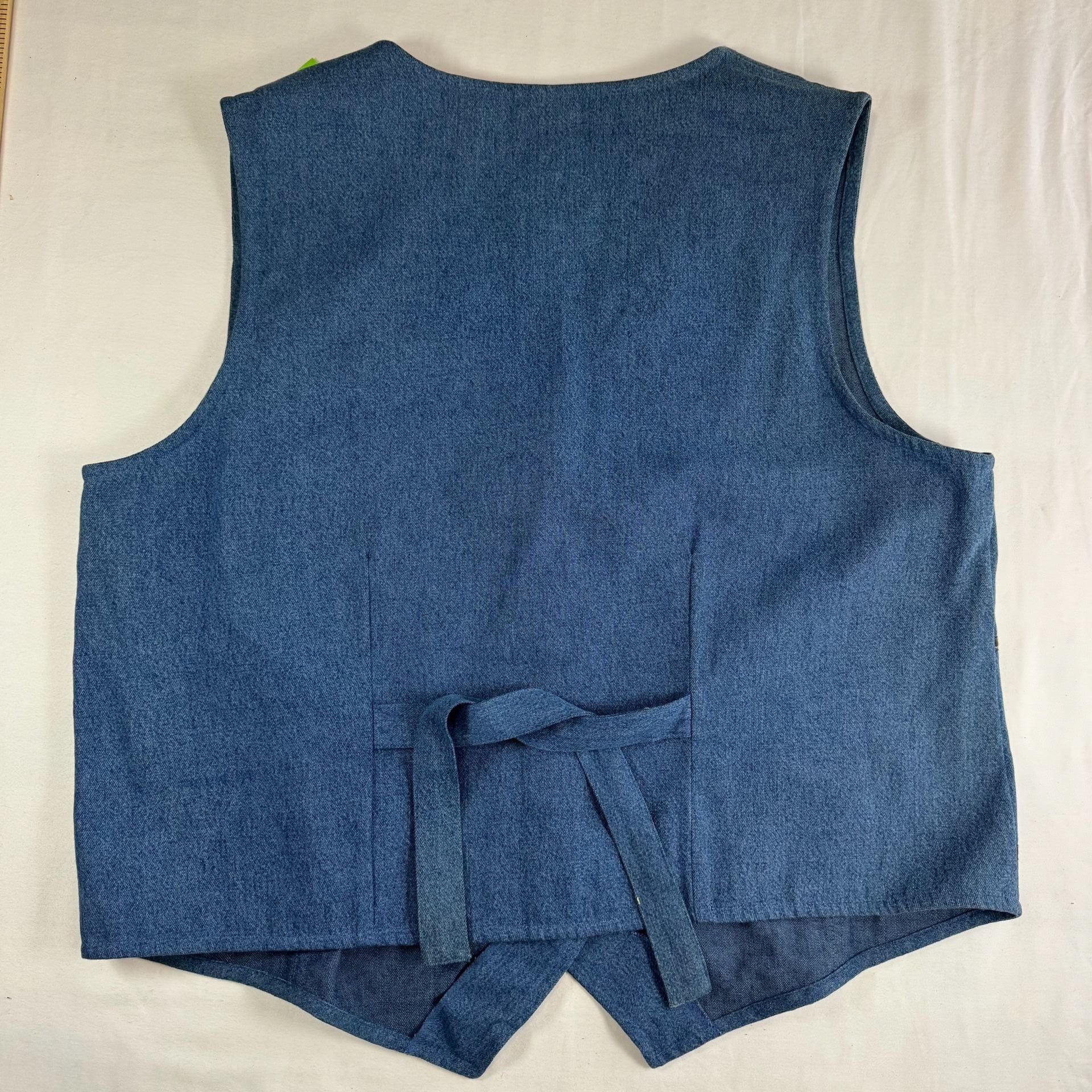NWT vintage Bobbie Brooks Embroidered cottagecore farm teacher Denim Vest M  8
