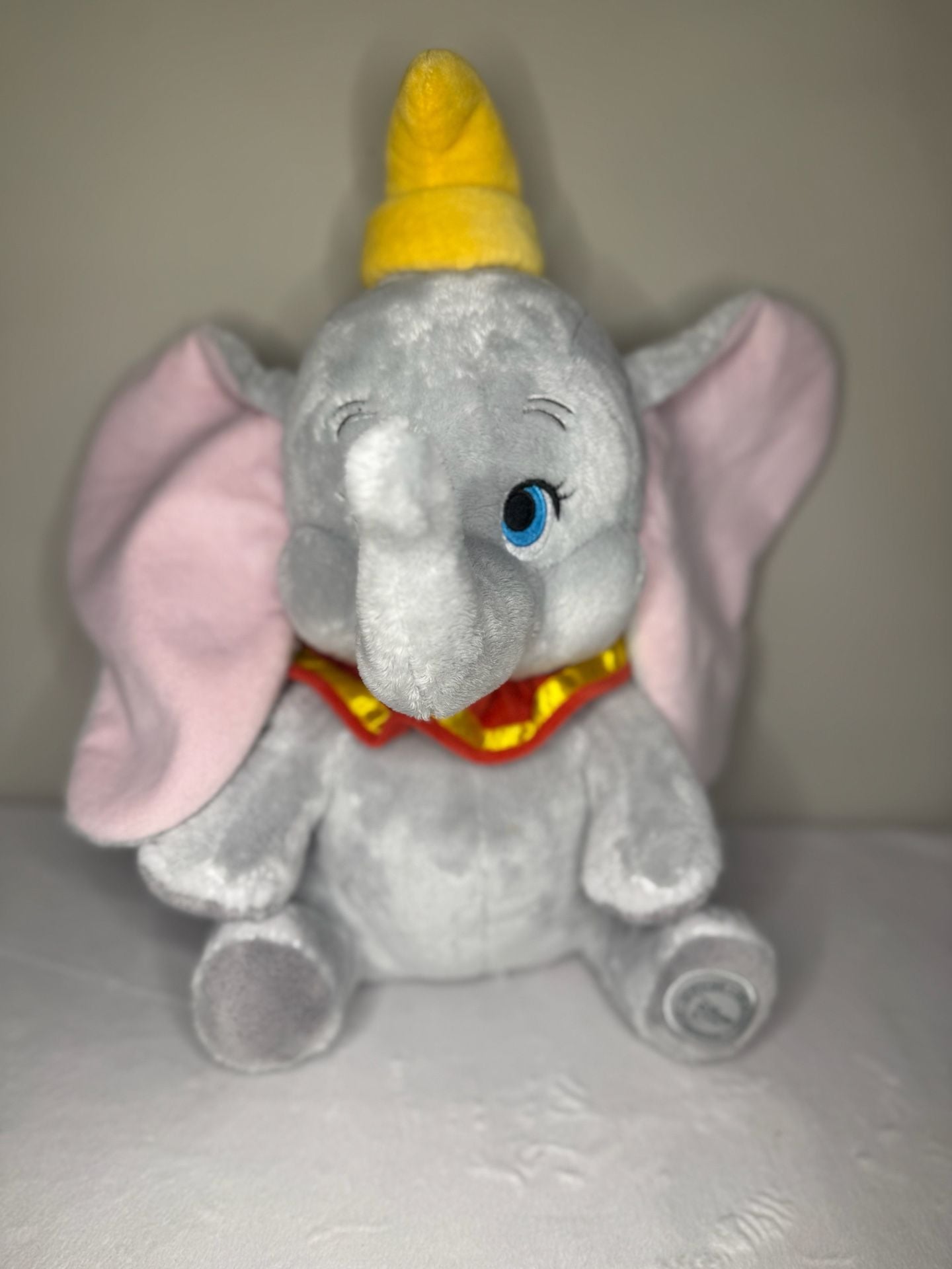 Disney Store Dumbo Plush Elephant Stuffed Toy Gray 1