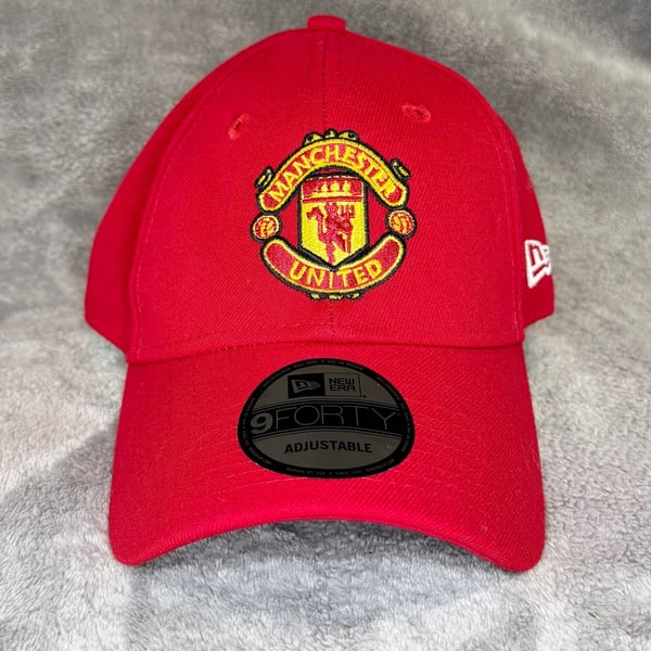 New Era Manchester United 9Forty Adjustable Hat Red