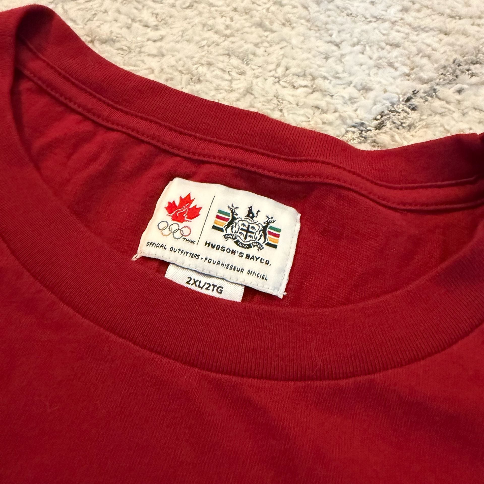 Hudson's Bay Co. Vancouver 2010 Winter Olympics T-Shirt 2XL Red 6