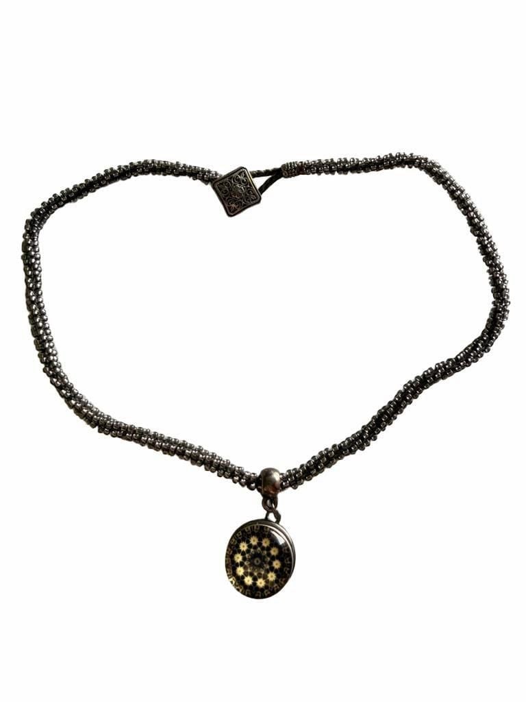 Beaded Pendant Necklace 2