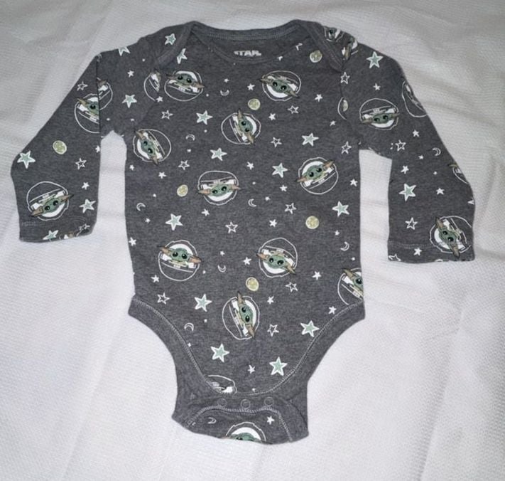 Star Wars The Child Bodysuit 6-12M Gray Grogu Baby Yoda 1