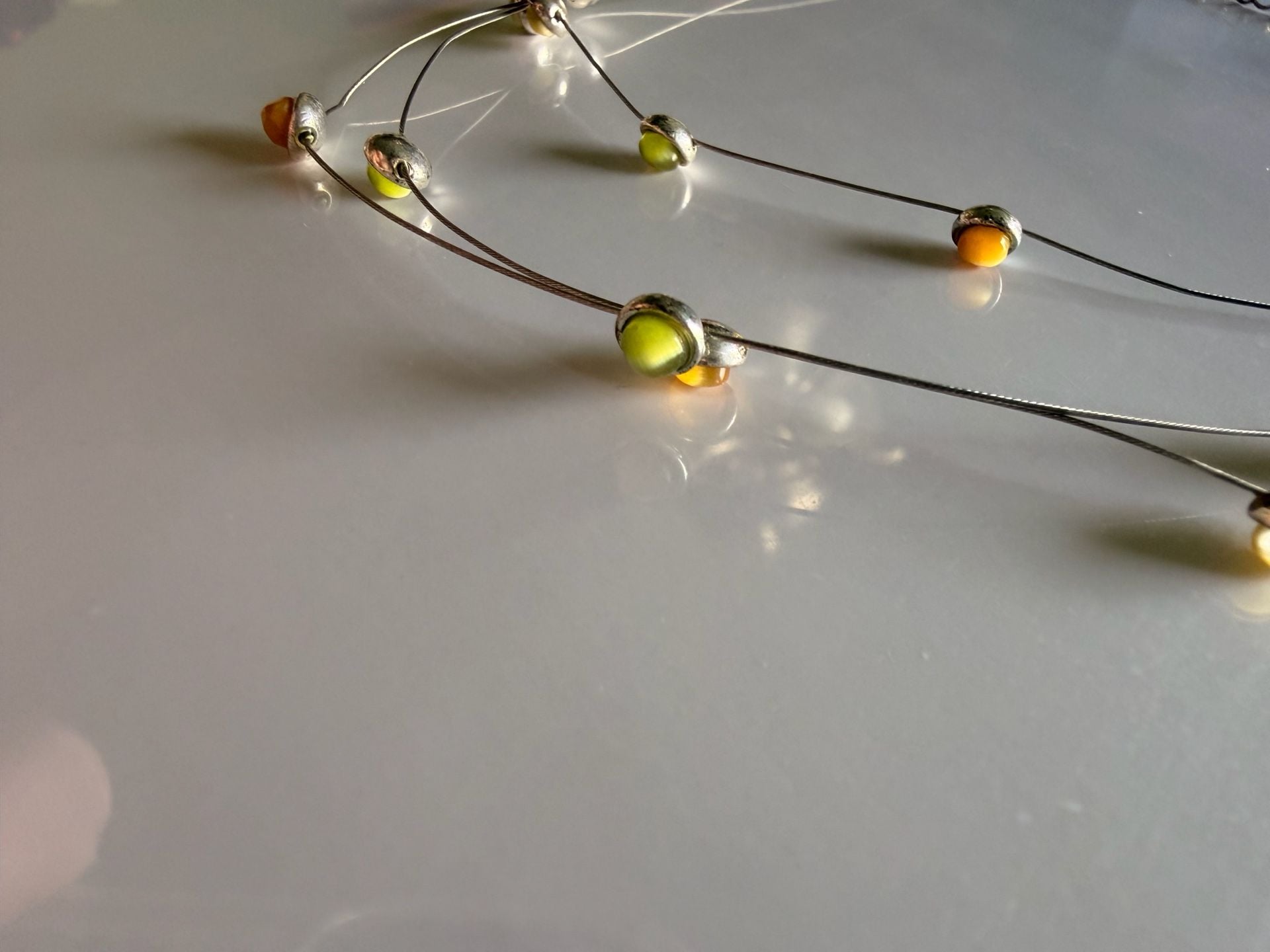 Vintage Multistrand Wire Necklace Yellow Silver Beads 3