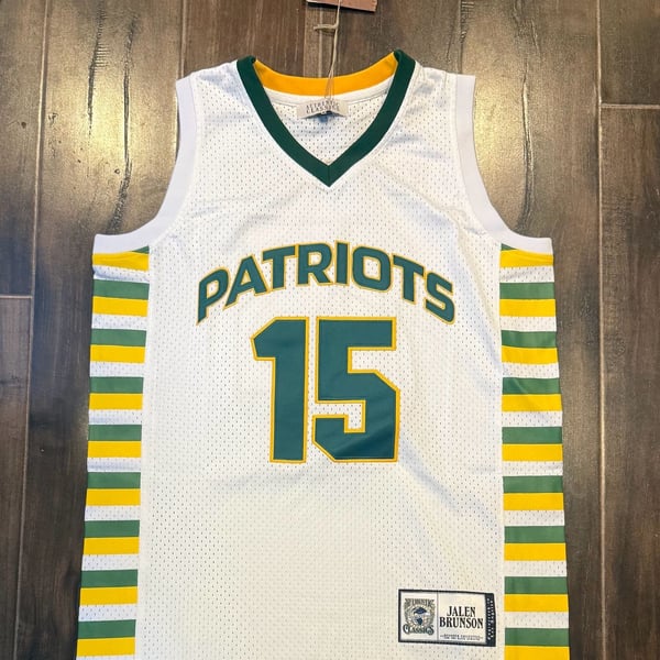 Authentic Classics Jalen Brunson Patriots 15 Size M Basketball Jersey