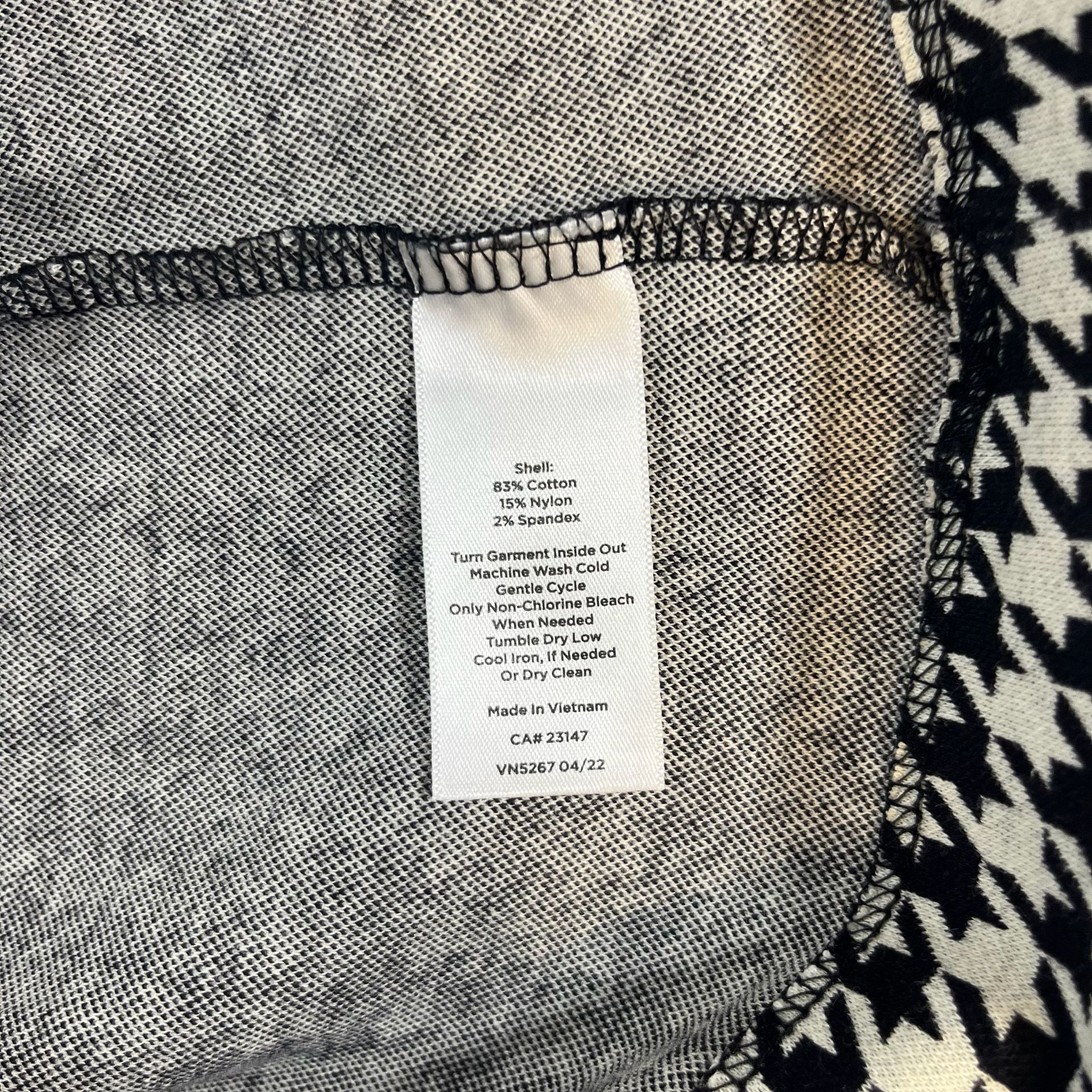 Talbots Houndstooth Black/White Knit Puff Sleeve Top Women’s MP  8