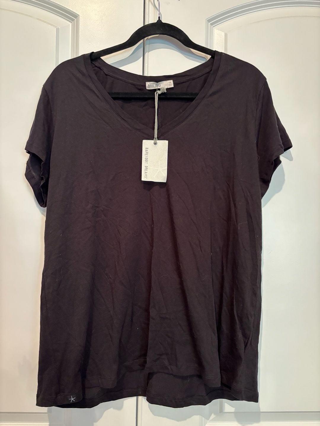 Barefoot Dreams Washed Jersey V-Neck Tee Size 1X Black 2