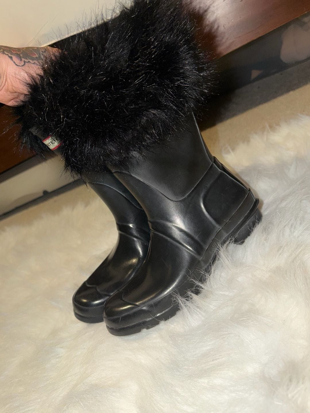 Hunter Boots Faux Fur Cuff Short Rain Boots Black Size US 8 5