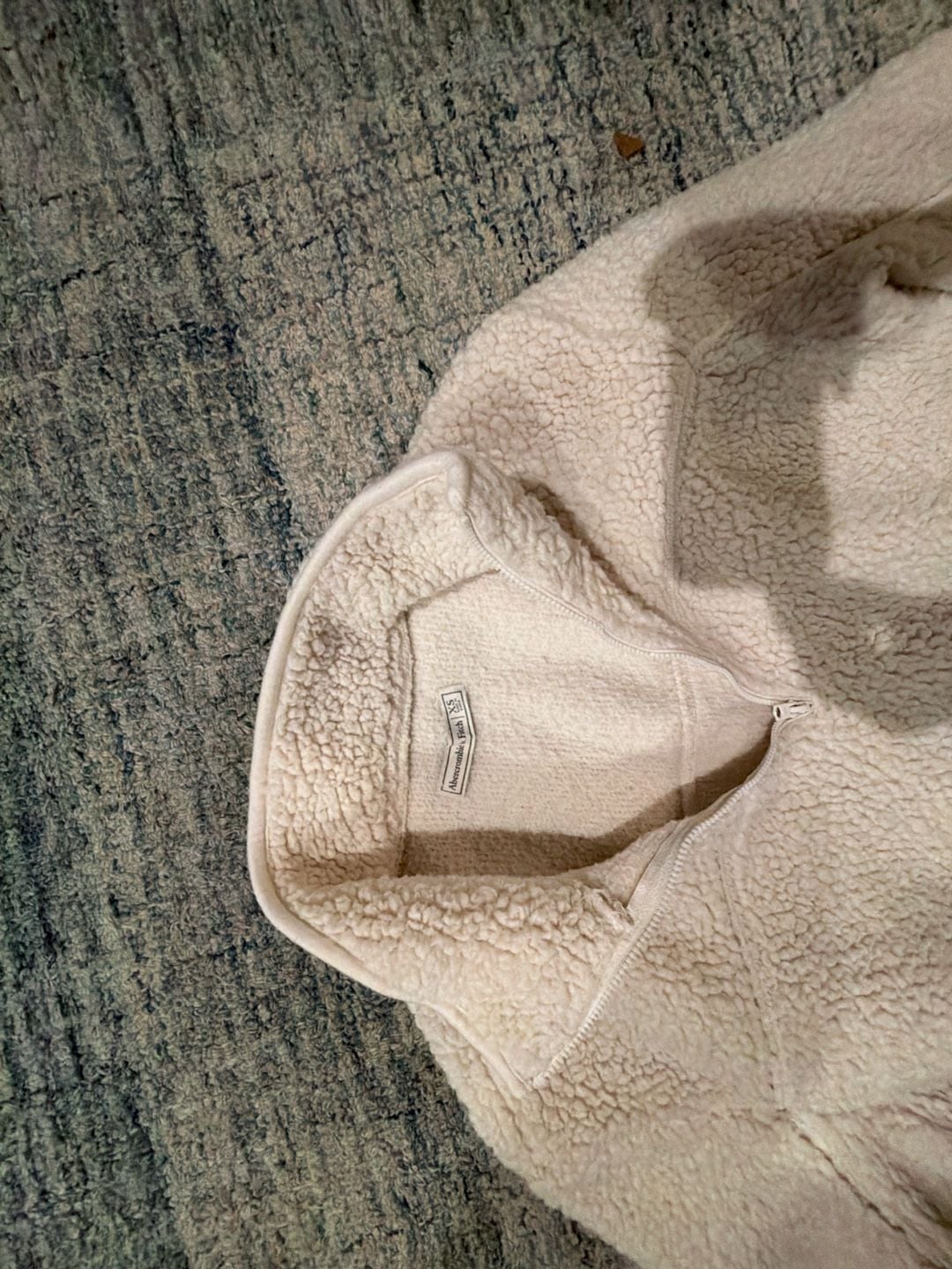 Abercrombie & Fitch Sherpa Fleece Pullover Size XS Cream 3