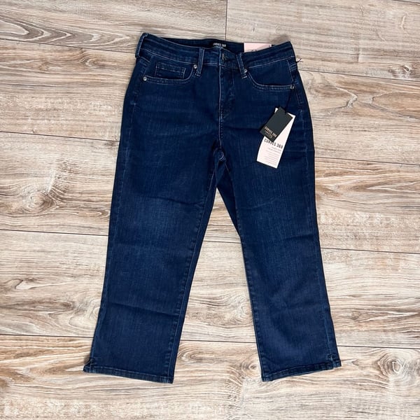 NYDJ Curves 360 Slim Straight Capri Jeans Women’s Size 4 