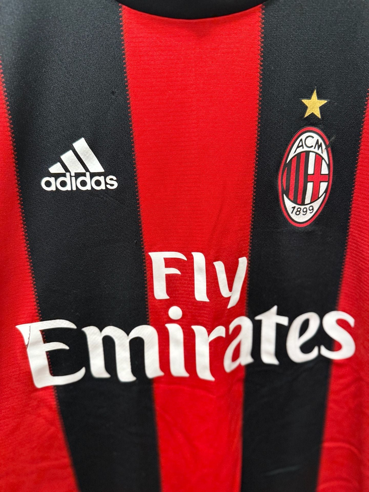 Adidas AC Milan 2010/2011 Home Jersey Size L Red Black Fly Emirates 3