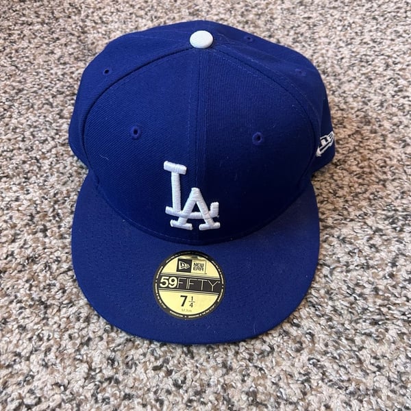 New Era Los Angeles Dodgers 59FIFTY Fitted Hat Size 7 1/4 Blue White