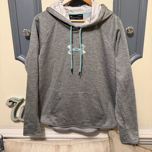 Under Armour ColdGear Hoodie Size Large Gray Camo Pullover