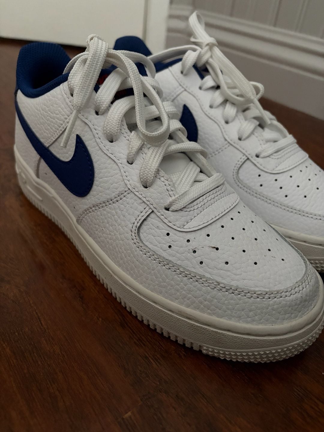 Nike Air Force 1 Low GS White Deep Royal Blue 3