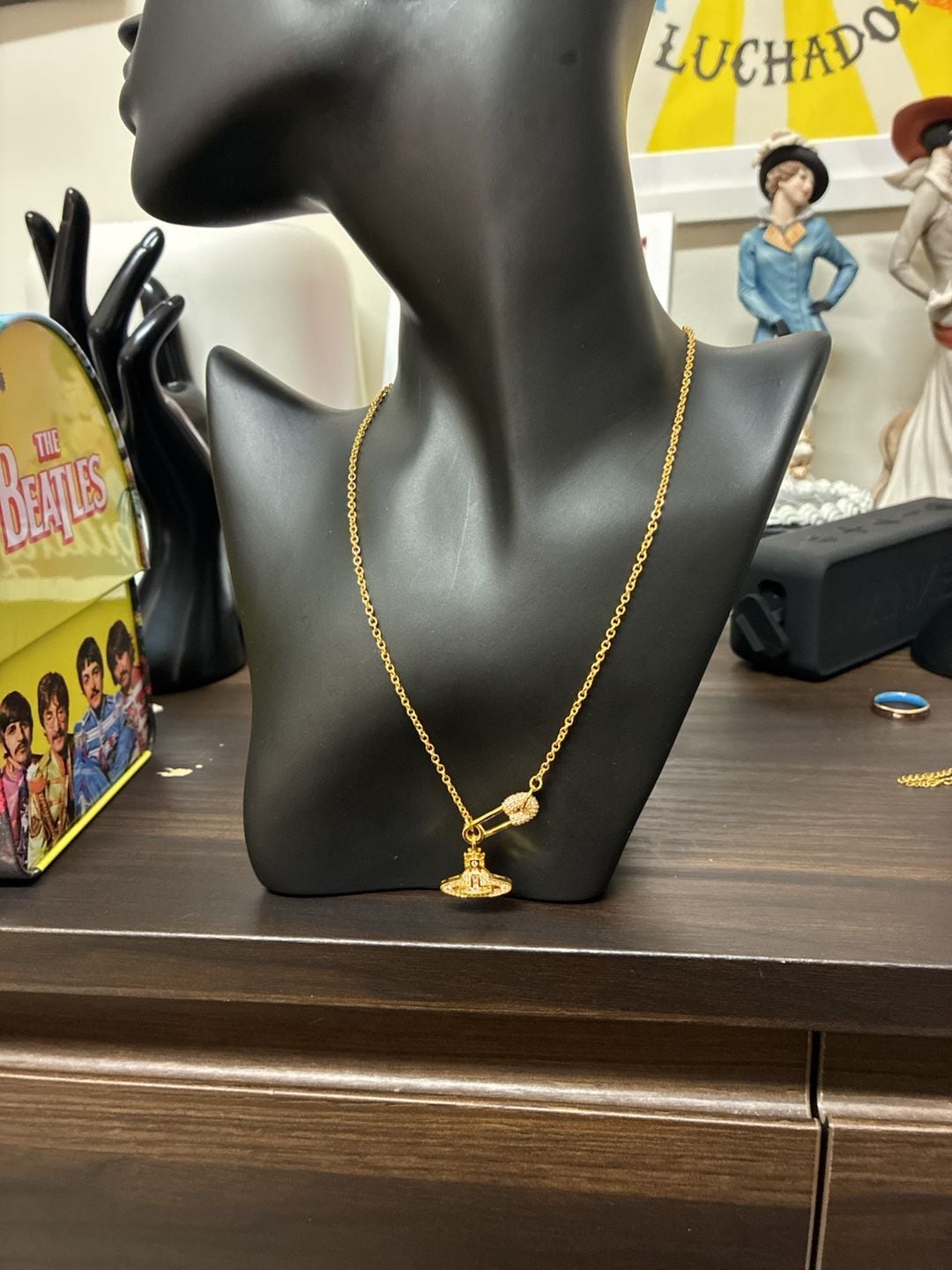 Vivienne Westwood Lucrece Orb Pendant Safety Pin Necklace Gold Crystal 2