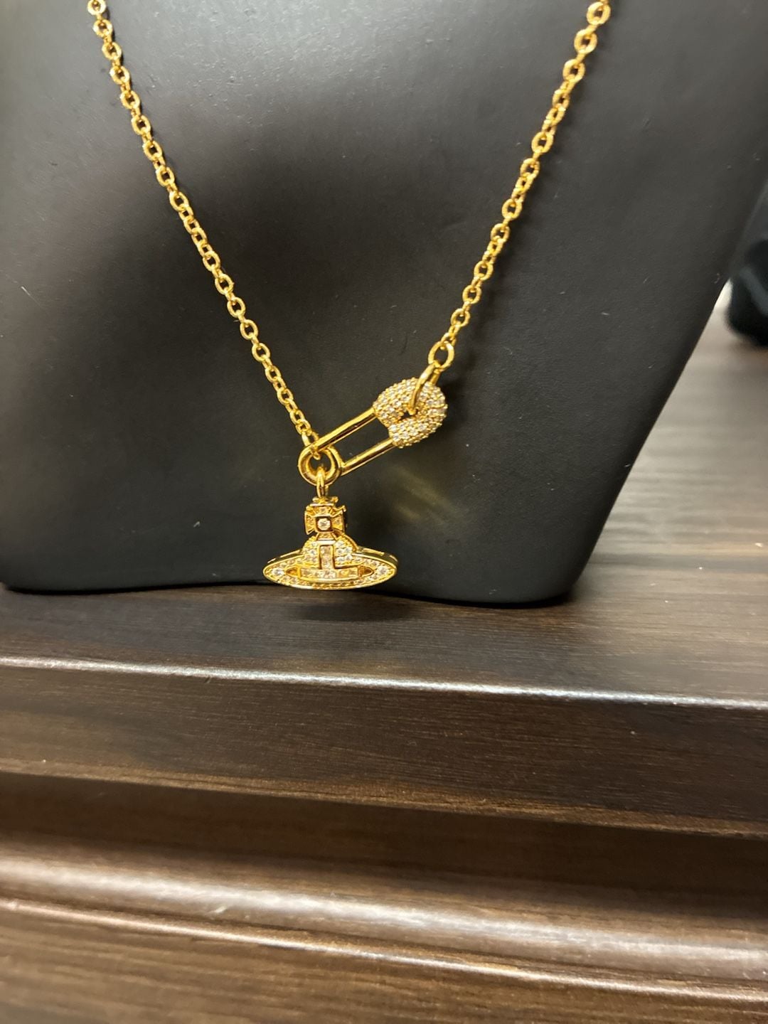 Vivienne Westwood Lucrece Orb Pendant Safety Pin Necklace Gold Crystal 3