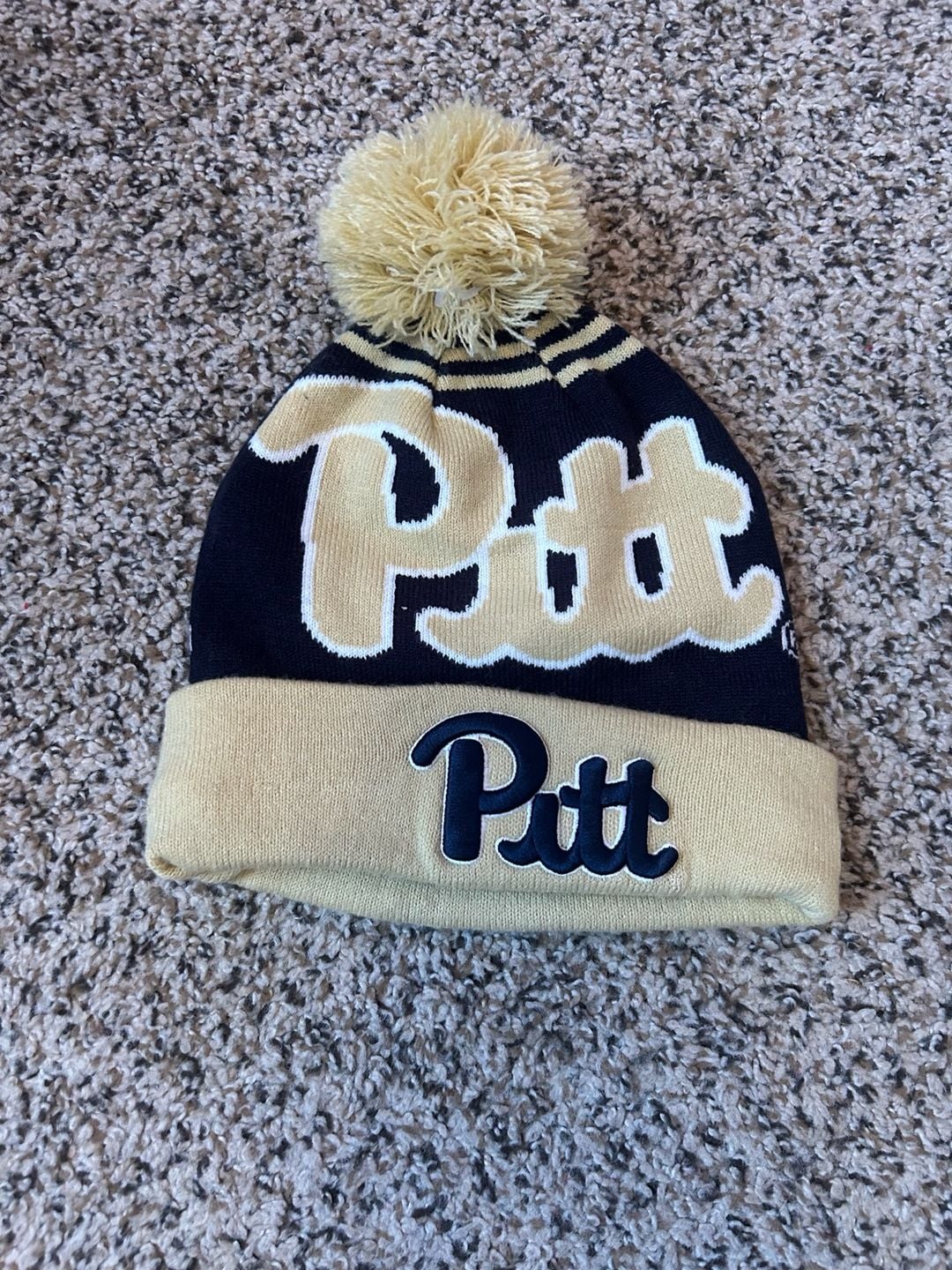 New Era Pittsburgh Panthers Beanie Pom Winter Hat Blue Gold 2