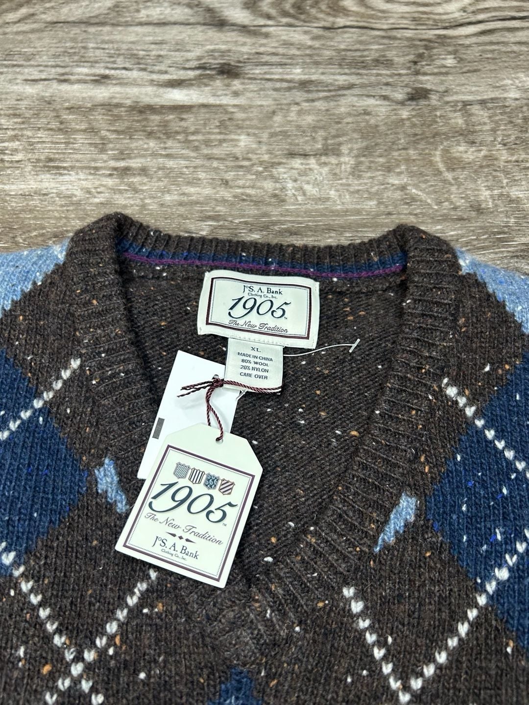 Jos. A. Bank 1905 Argyle V-Neck Sweater Size XL Brown Wool Blend Preppy 3