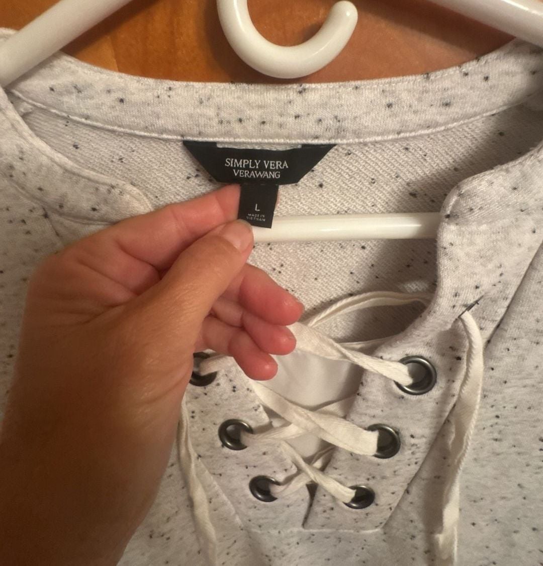 Simply Vera Vera Wang L Lace-Up Speckled Top 3