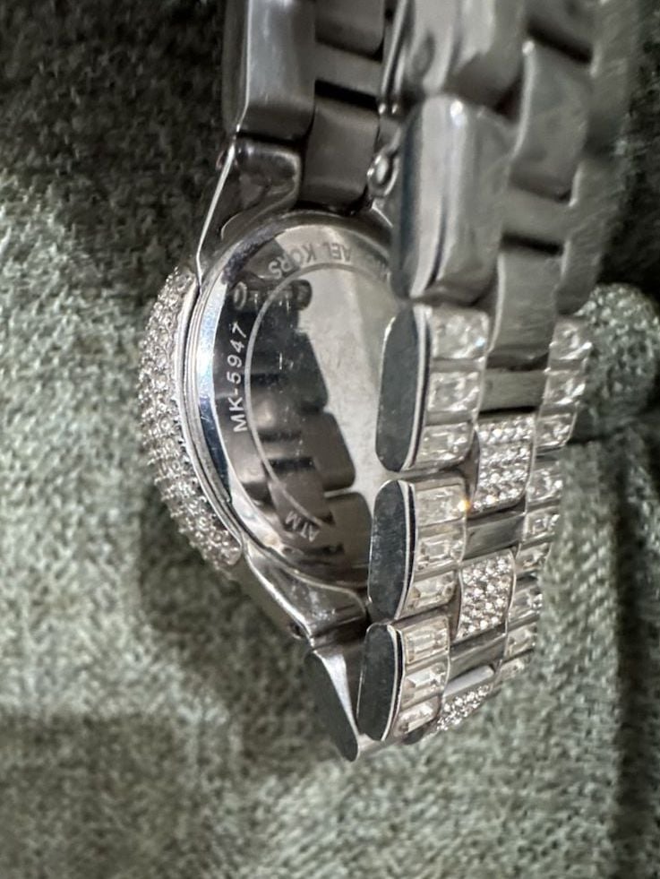 Michael Kors MK5869 Crystal Pave Dial Ladies Watch 10