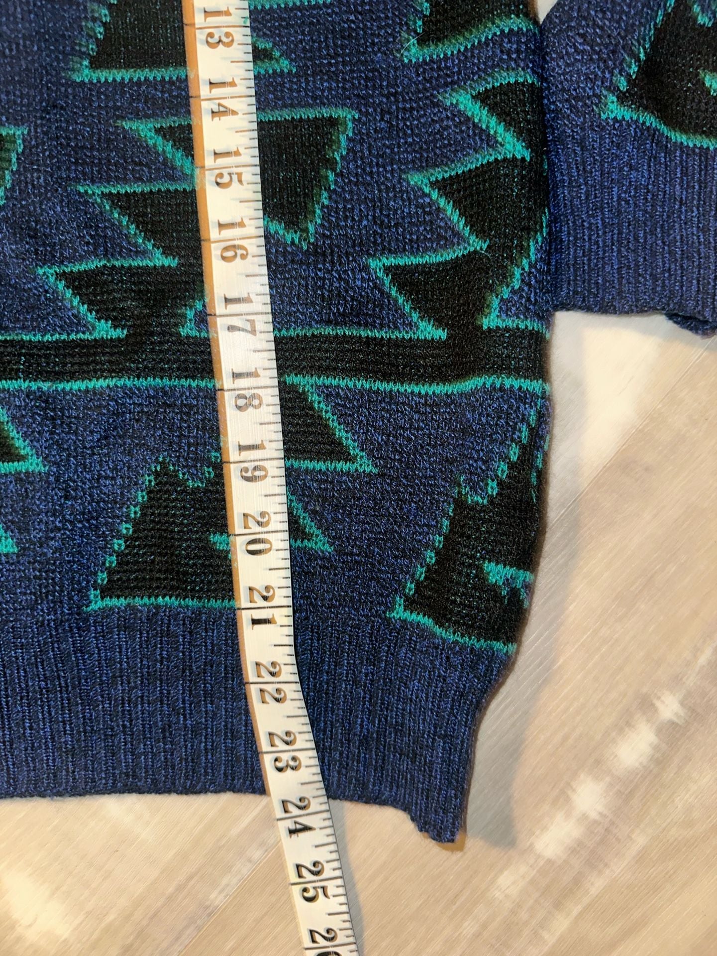 Vintage 90s Geometric Lightning Bolt Graphic Blue Black Knit Sweater 5