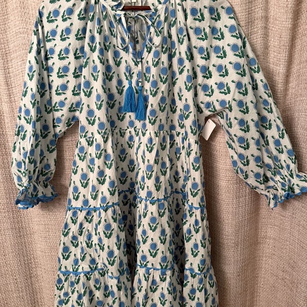 Entro Tiered Mini Dress Size Medium Blue Green Floral Ruffle Tassel