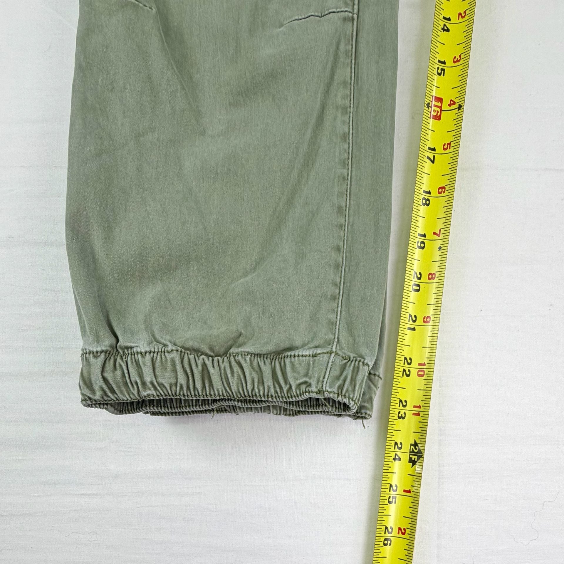 BB Dakota Los Angeles Women’s Utility Cargo Pants Green Jogger Size 9 9