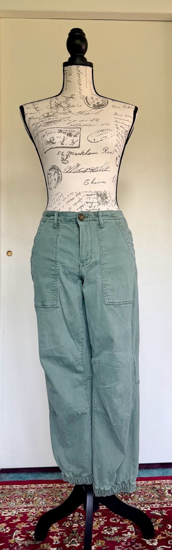 BB Dakota Los Angeles Women’s Utility Cargo Pants Green Jogger Size 9 15