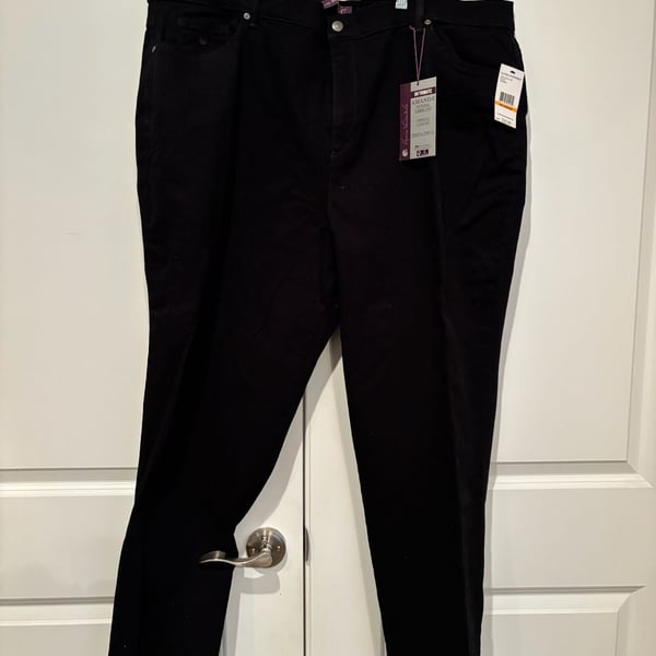 Gloria Vanderbilt Amanda Jeans Size 24W Black Slimming Classic Rise
