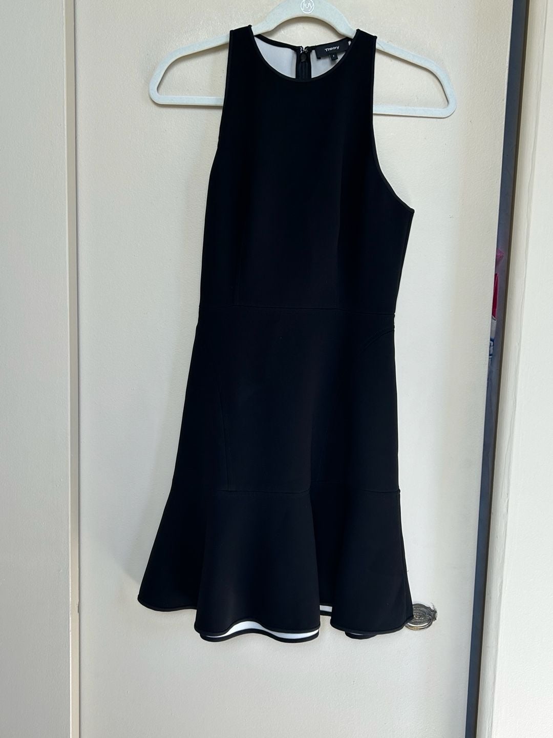 Theory Felicitina Bonded Double Crepe Dress Size 2 Black Fit And Flare 2