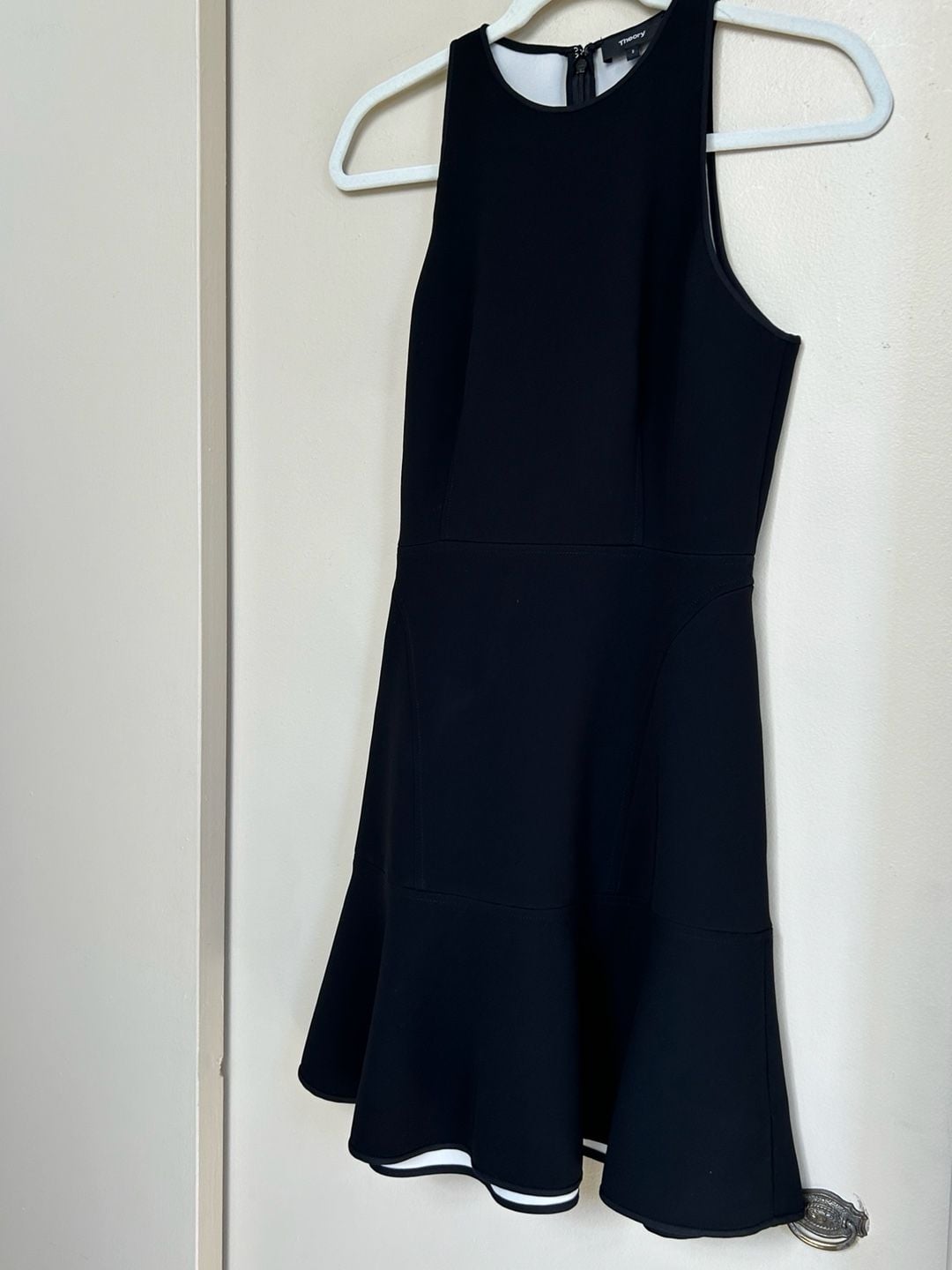 Theory Felicitina Bonded Double Crepe Dress Size 2 Black Fit And Flare 3
