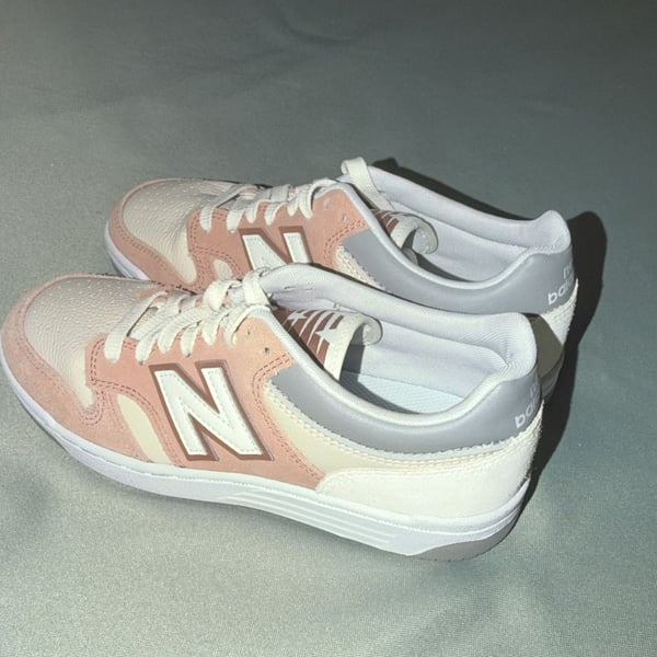 New Balance 480 Size 8W Pink White Sneakers