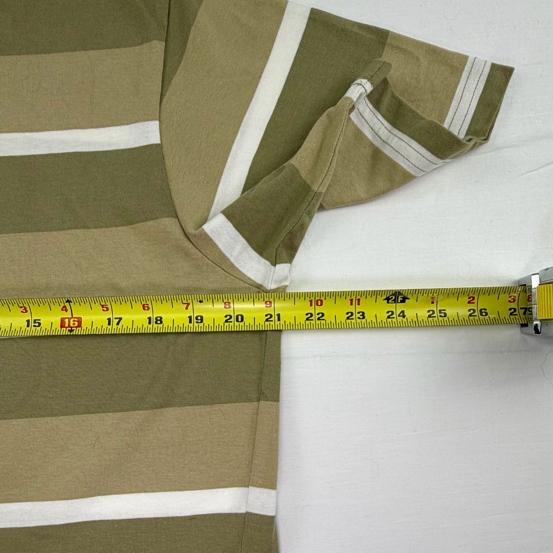 Dickies Women’s Cropped Striped Pocket T-Shirt Olive Tan White Tee Large 9