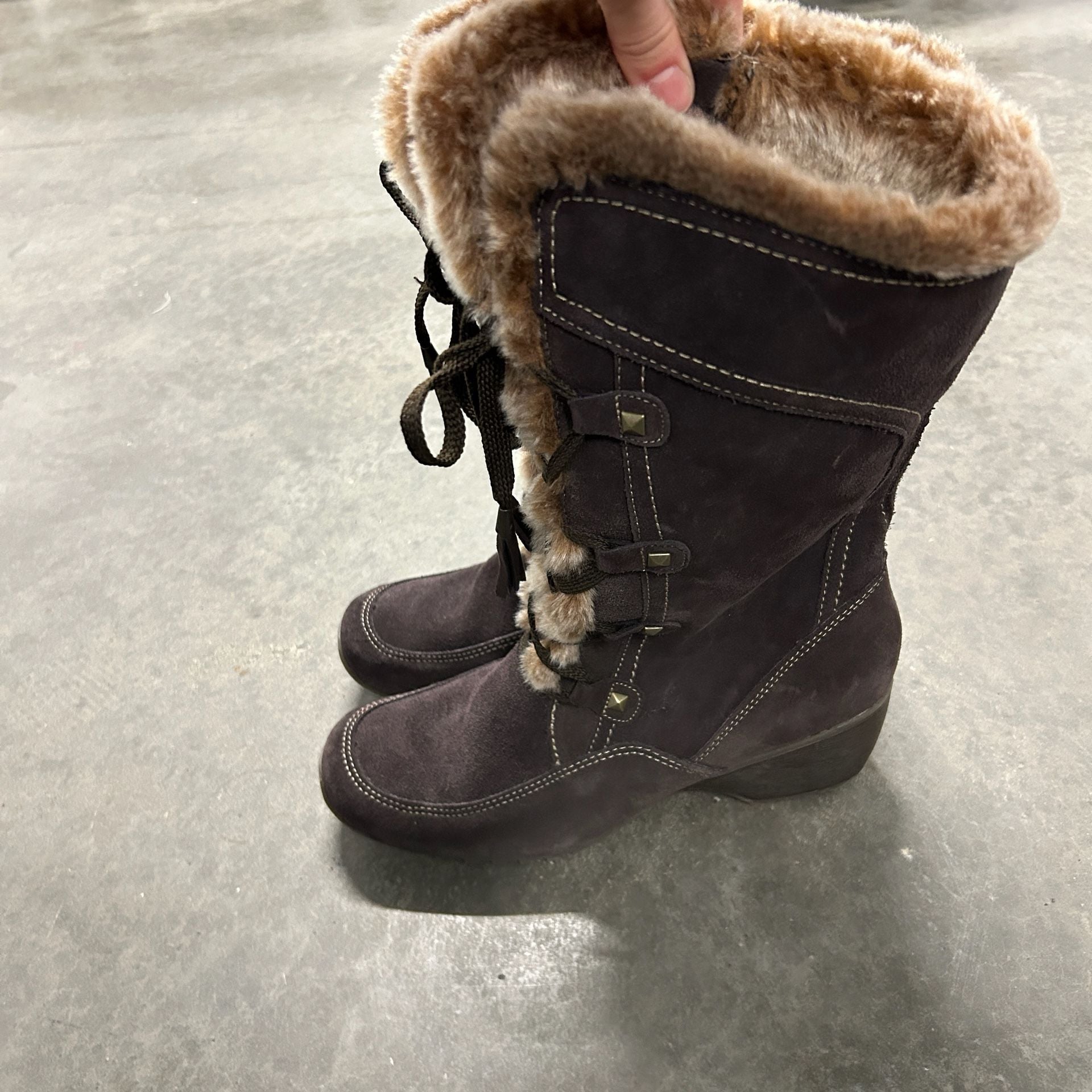 London Fog Flora Size 9M Brown Suede Faux Fur Winter Boots NWOT 9