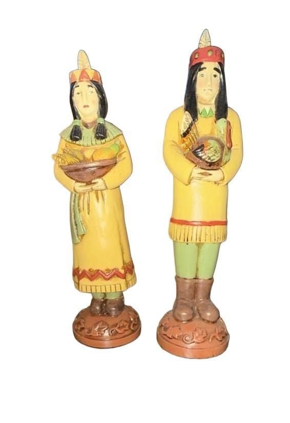 Midwest of Cannon Falls folk-art style Thanksgiving table decorations. 1