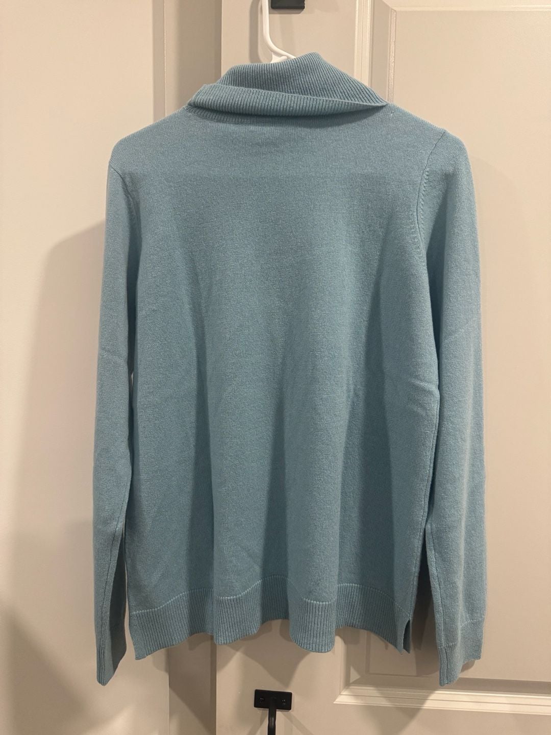 Orvis Cashmere Turtleneck Sweater Size M Blue 3