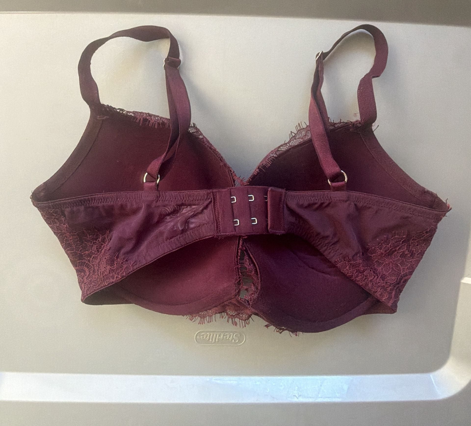Victoria's Secret Dream Angels Push Up Bra Size 34DD Burgundy Lace 4
