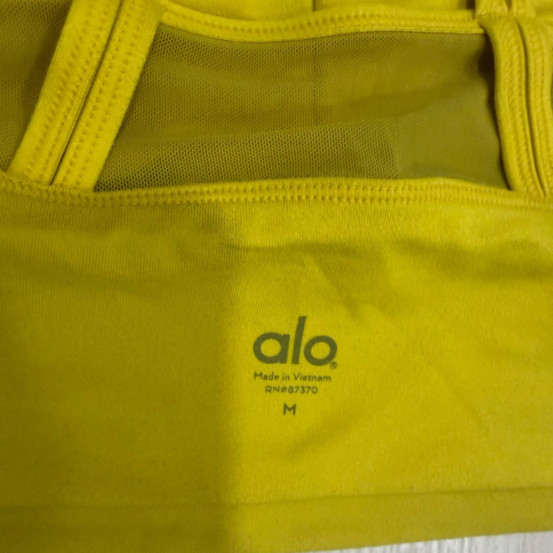 Alo Yoga Sports Bra Size M Yellow Mesh Criss Cross Strappy Longline 5