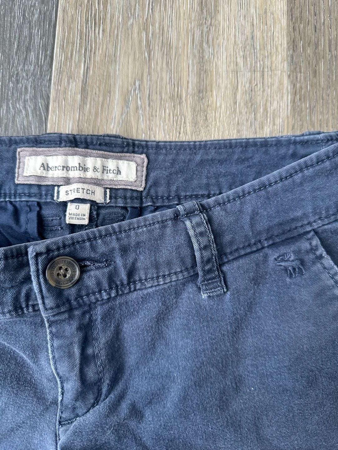 Abercrombie & Fitch Navy Blue Stretch Mini Shorts Size 0 Y2K Low Rise 4