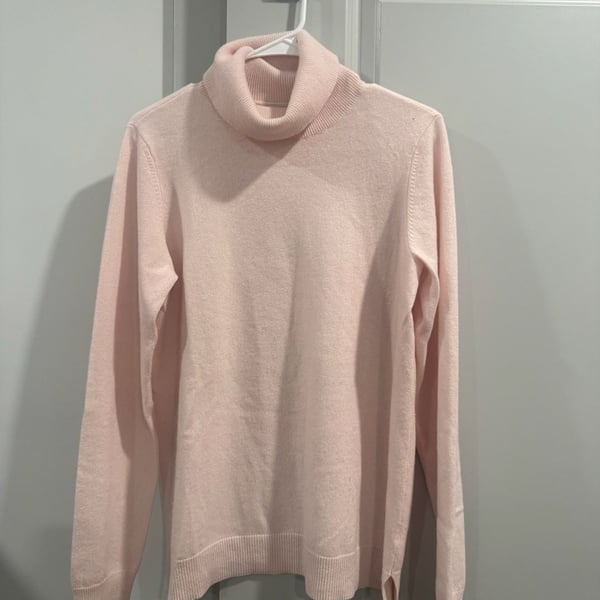 Orvis Cashmere Turtleneck Sweater Size M Pink 100% Cashmere