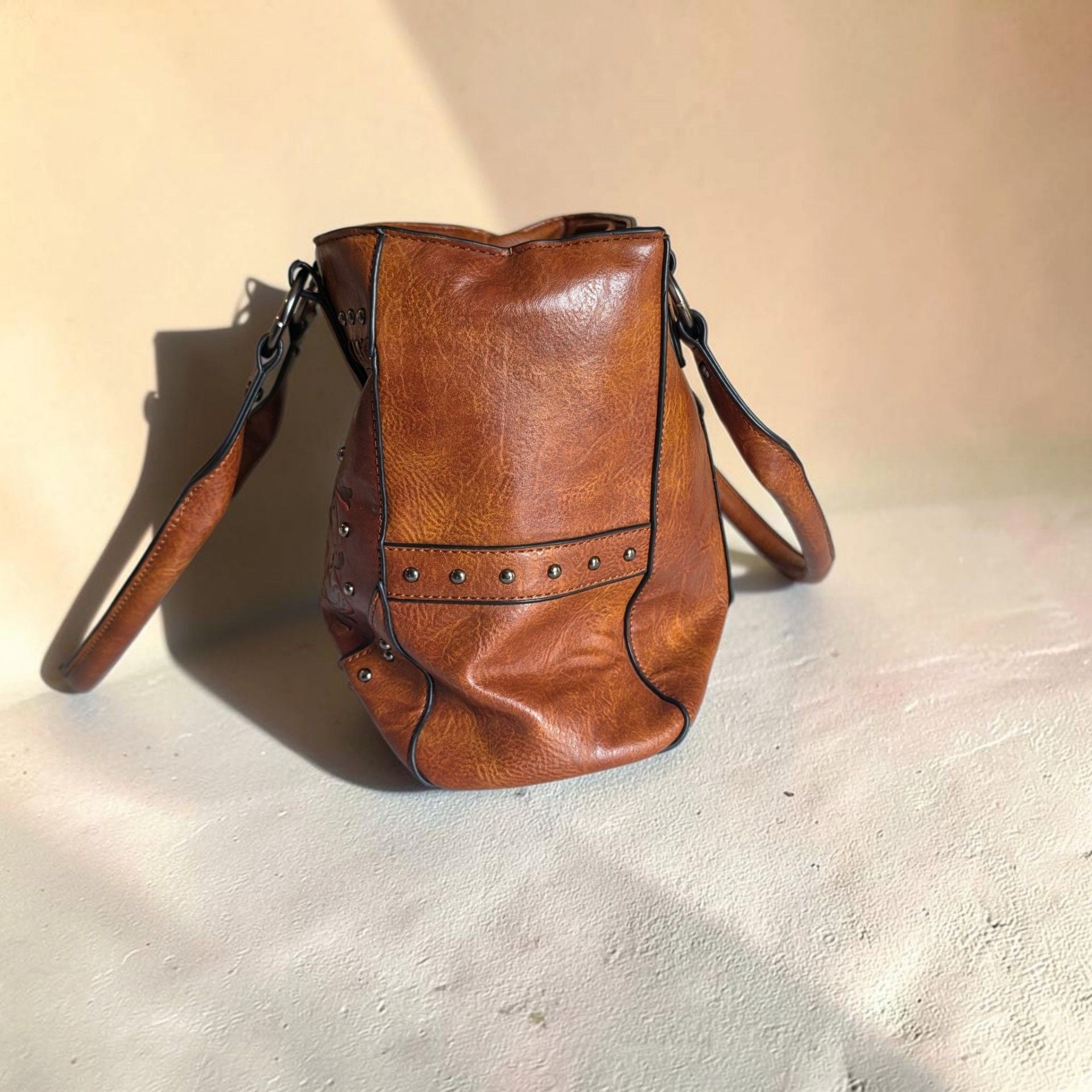 Lavawa Vintage Embossed Concho Studs Shoulder Bag Brown 7