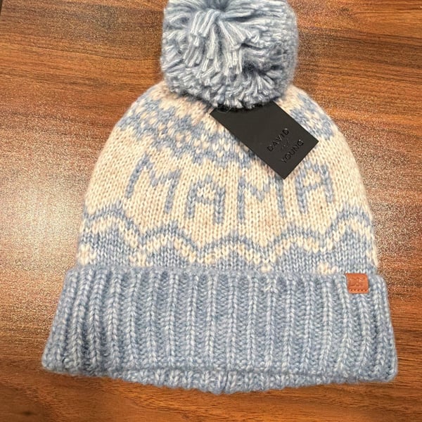 David And Young Mama Beanie Pom Blue White Fair Isle