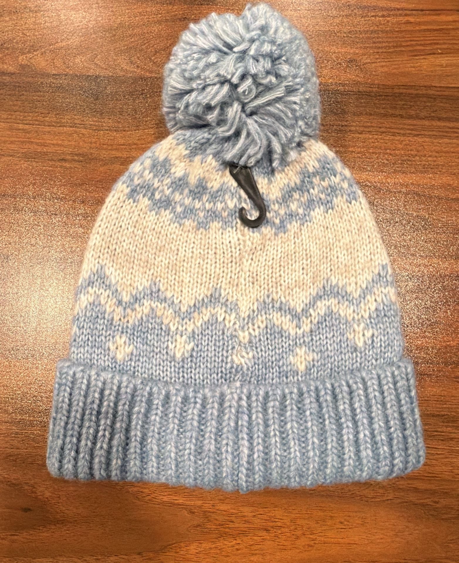 David And Young Mama Beanie Pom Blue White Fair Isle 3