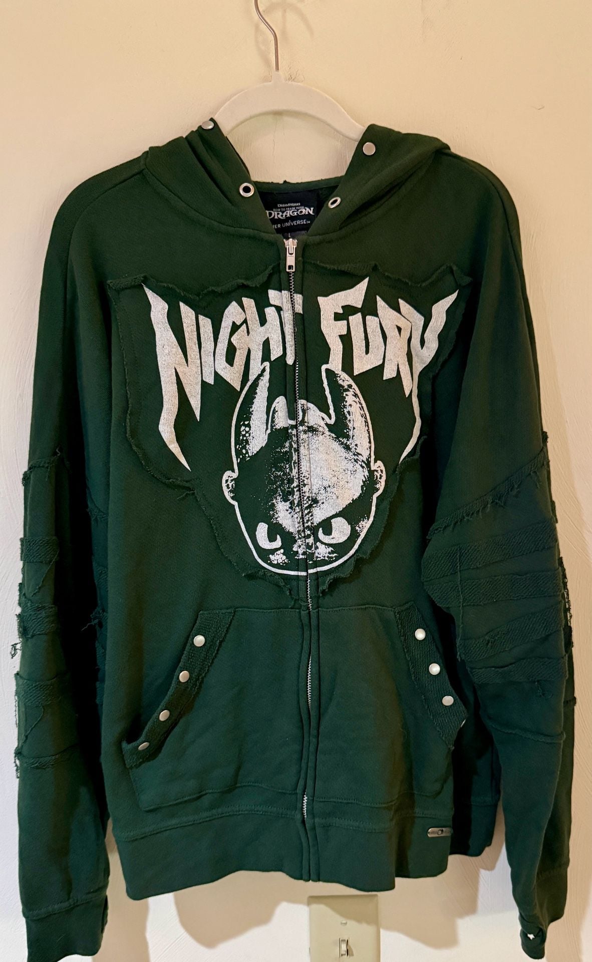 Her Universe How to Train Your Dragon Night Fury Toothless Hoodie Large Green 2