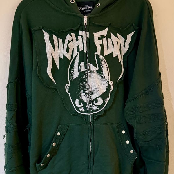 Her Universe How to Train Your Dragon Night Fury Toothless Hoodie Large Green