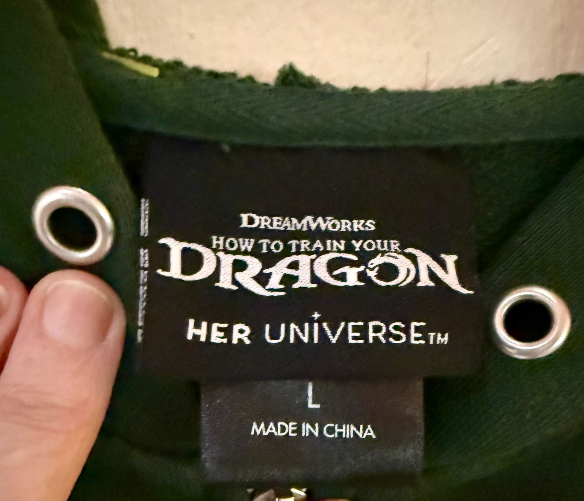 Her Universe How to Train Your Dragon Night Fury Toothless Hoodie Large Green 8