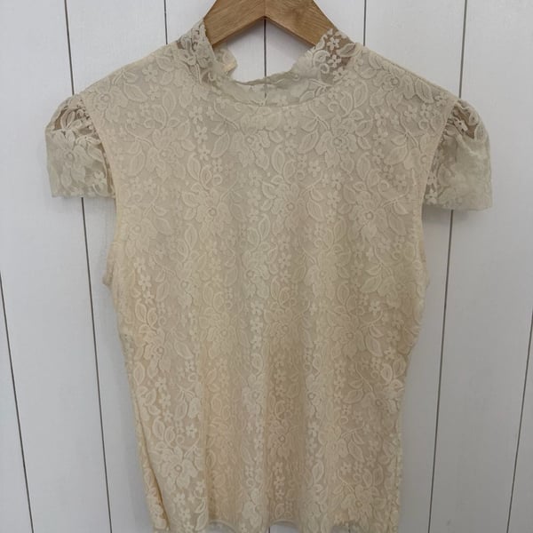 Laundry By Shelli Segal Size S Cream Lace Top