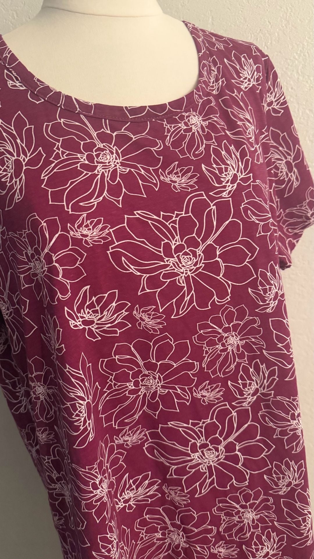 Tugege Dress Size L Burgundy White Floral Short Sleeve Crewneck 5