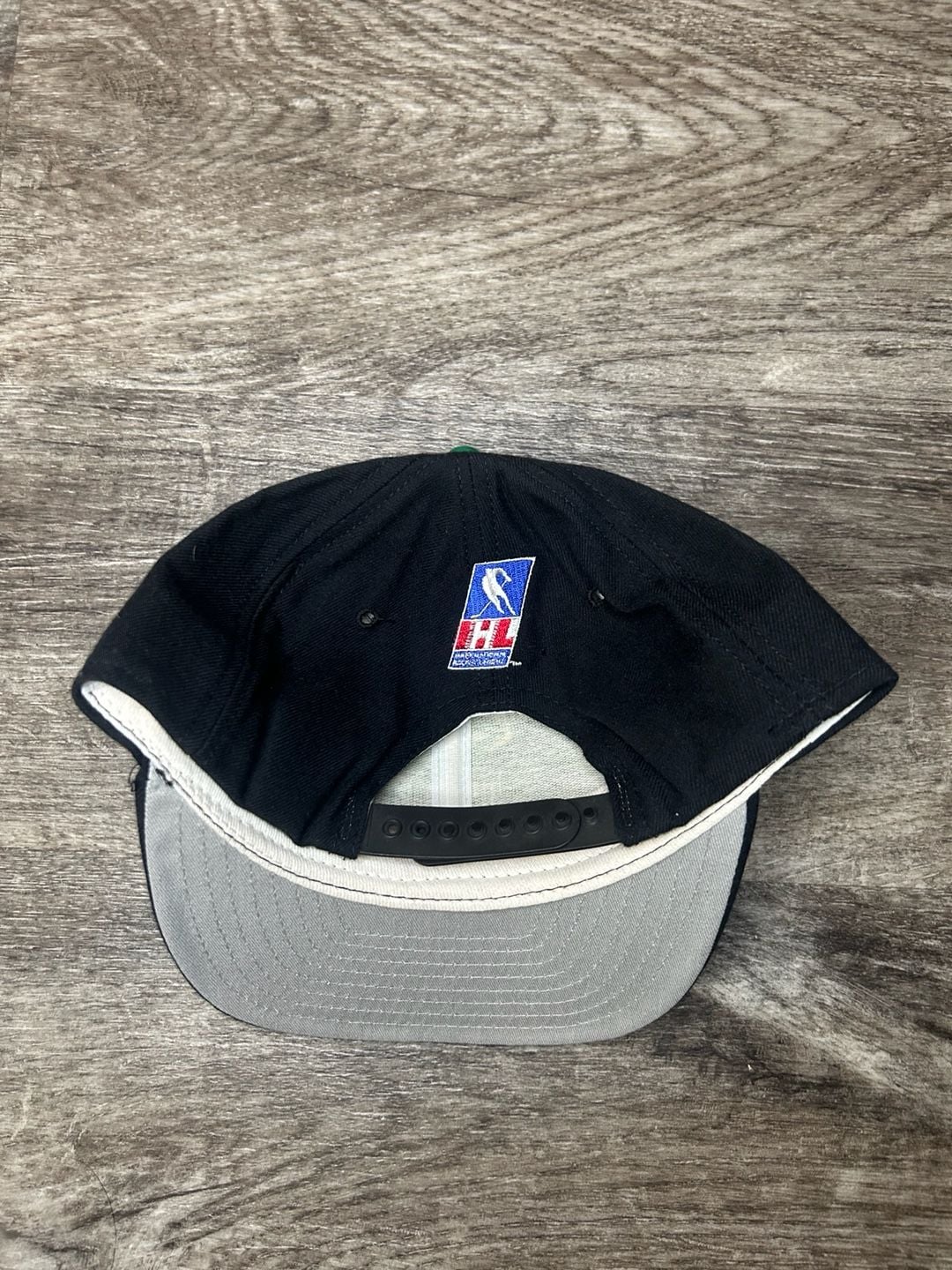 Vintage 90s SAN ANTONIO DRAGONS SnapBack Hat Rare Embroidered 5